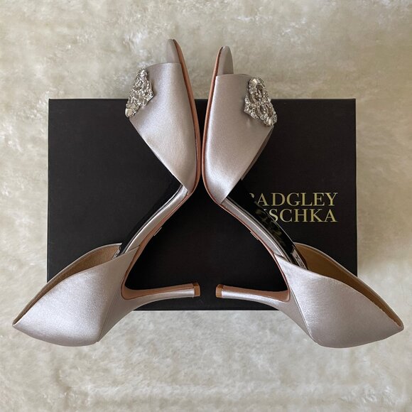 Badgley Mischka Salsa D’Orsay Pump in silver satin, size 10 - Picture 8 of 15